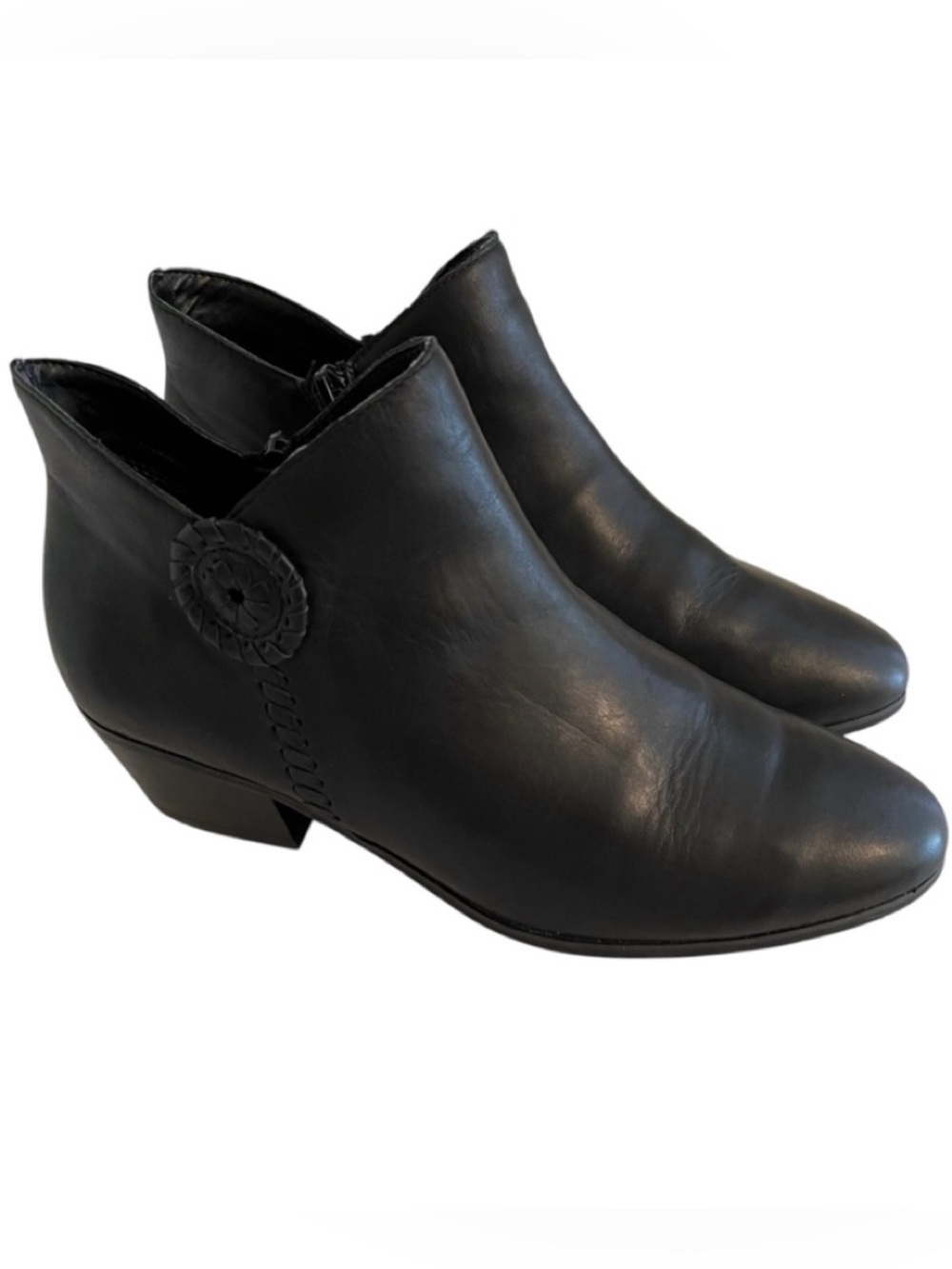 Jack Rogers Black Leather "Peyton" Side Zip Ankle Bootie 8.5